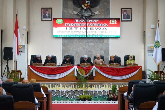 Gubernur Jawa Barat Hadiri Sidang Paripurna Istimewa Peringatan Hari Jadi Ke-75 Kabupaten Subang