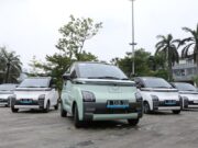 Saatnya Beli Mobil Listrik Wuling Air ev, Dapat Insentif PPN Bisa Hemat Rp 20an Juta Handover-Ceremony-Wuling-Air-ev-kepada-100-pelanggan-menandai-dimulainya-distribusi-unit-mobil-ramah-lingkungan-ini-kepada-konsumen.jpg