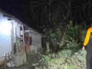 Rumah Warga Cibuluh Banjar Nyaris Tertimbun TPT Ambruk IMG_20230430_013352_vp1bsL0Y83_oxuNosSO5V.jpeg
