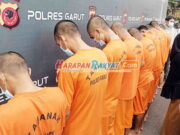 Geger! Mahasiswa di Garut Buat Pabrik Rumahan Ganja Sintetis Mahasiswa-di-Garut-Buat-Pabrik-Rumahan-Ganja-Sintetis.jpg