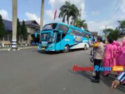 Cerita Warga yang Ikut Mudik Gratis Polres Ciamis, 5 Tahun tidak Pulang Kampung Mudik-Gratis-Polres-Ciamis-1.jpg