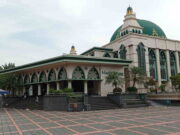 Taman Raflesia Ciamis Jadi Lokasi Salat Id, DKM Masjid Agung Minta Bilik Proyek Ditutup Kain Agar Tidak Kumuh Taman-Raflesia-Ciamis-Jadi-Lokasi-Salat-Id-DKM-Masjid-Agung-Minta-Bilik-Proyek-Ditutup-Kain-Agar-Tidak-Kumuh.jpg