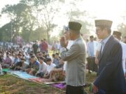 Bupati dan Wakil Bupati Laksanakan Salat Idul Fitri Tingkat Kabupaten Subang Bersama Ratusan Warga Bupati dan Wakil Bupati Laksanakan Salat Idul Fitri Tingkat Kabupaten Subang Bersama Ratusan Warga