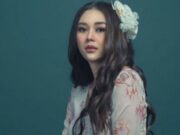 Aura Kasih Nyaleg DPR RI dari Golkar, Rekomendasi Ridwan Kamil? Aura-Kasih-1.jpg