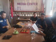 Efek Sawer Duit di KPU, Ketua NasDem Garut Jalani Pemeriksaan Bawaslu Efek-Sawer-Duit-di-KPU-Ketua-NasDem-Garut-Jalani-Pemeriksaan-Bawaslu.jpg