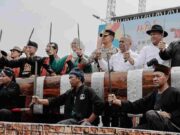 Perayaan HPN Jabar di Karawang Bertabur Seni dan Budaya, Ketua PWI Pusat Takjub IMG_20230520_211746_OJCDlCCV2b_IY35PQv61l.jpeg