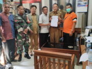 Digerebek karena Selingkuh, Kasi Pelayanan Desa Kertaharja Ciamis Mengundurkan Diri Kasi-Pelayanan-Desa-Kertaharja-Mengundurkan-Diri.jpeg