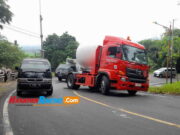 Mobil Tangki Selip di Tanjakan Tepung Kanjut Kota Banjar, Lalu Lintas Tersendat Mobil-tangki-Pertamina-tak-kuat-nanjak-di-Tepung-Kanjut-Kota-Banjar.jpg