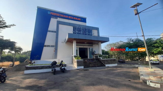 Perpustakaan-Kota-Banjar.jpg