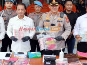 Ribuan Uang Palsu Terbaru Hampir Beredar, Untung 7 Pengedarnya Diringkus di Tasikmalaya Ribuan-Uang-Palsu-Terbaru-Hampir-Beredar-Untung-7-Pengedarnya-Diringkus-di-Tasikmalaya.jpg