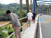 Sidak Jembatan Baru, Ini yang Dikatakan Komisi 3 DPRD Kota Banjar Sidak-Jembatan-Baru-Ini-yang-Dikatakan-Komisi-3-DPRD-Kota-Banjar.jpg