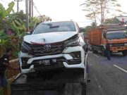 Rombongan Kendaraan Wabup Pangandaran Terlibat Tabrakan Beruntun di Ciamis Tabrakan-Beruntun.jpg