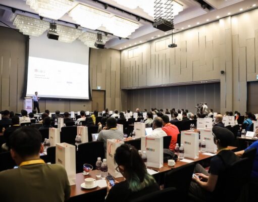 Investasi Besar Zoho Corporation untuk Pasar Kelas Atas ZOHO_0146_800x533.jpg