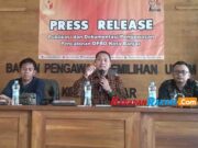 Pengawasan Bacaleg Tak Maksimal, Bawaslu Kota Banjar Minta Akses Silon KPU Dibuka Penuh pengawasan-bacaleg-tak-maksimal.jpg