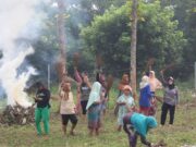 Ciptakan Lingkungan Bersih, Warga Desa Ciruluk Laksanakan Kerja Bakti Ciptakan Lingkungan Bersih, Warga Desa Ciruluk Laksanakan Kerja Bakti
