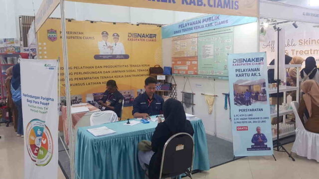 Dinas-Tenaga-Kerja-Layani-Pembuatan-AK-1-di-Stand-Ciamis-Creative-Festival.jpeg