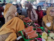 Gerakan Pangan Murah DKP Garut, Harga Sembako di Bawah Harga Pasar Gerakan-Pangan-Murah-DKP-Garut-Harga-Sembako-di-Bawah-Harga-Pasar.jpg