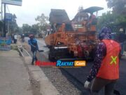 Penutupan Jalan Pamarican-Banjar di Ciamis Tuai Kontroversi, Benarkah Kurang Sosialisasi? Hotmix-Jalan-Pamarican-Banjar.jpg