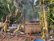 Ditinggal Sholat, Bangunan Penggarangan Kopra di Ciamis Ludes Terbakar Kebakaran-Bangunan-Penggarangan-Kopra-di-Lakbok-Ciamis.jpg
