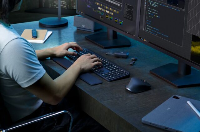 MX-Keys-S_2.jpg