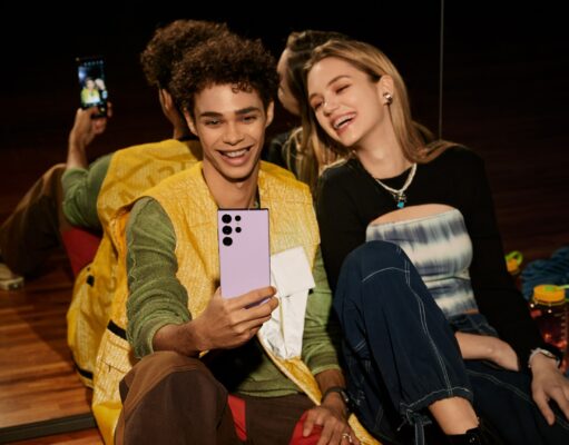 Bikin Tampilan Galaxy S23 Series 5G Jadi Beda dengan Optimalisasi One UI 5.1 bingewatching-galaxy-s23-2.jpeg