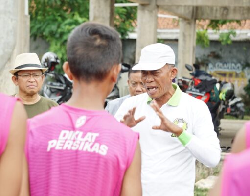 Bupati Subang Tinjau Kesiapan Persikas U-16 Wakili Jabar di Liga 1 Top Skor Nasional dan Pastikan Stadion Persikas Rampung Secepatnya Bupati Subang Tinjau Kesiapan Persikas U-16 Wakili Jabar di Liga 1 Top Skor Nasional dan Pastikan Stadion Persikas Rampung Secepatnya