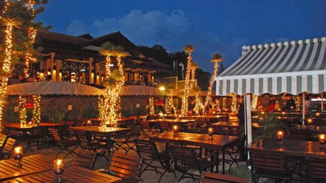 Cafe-dengan-Suasana-Romantis-di-Bandung-Cocok-untuk-Dinner-5.jpg