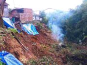 Longsor Tebing Sungai Gawiru Ciamis, Sejumlah Rumah Terancam Ambruk Longsor-Tebing-Sungai.jpeg
