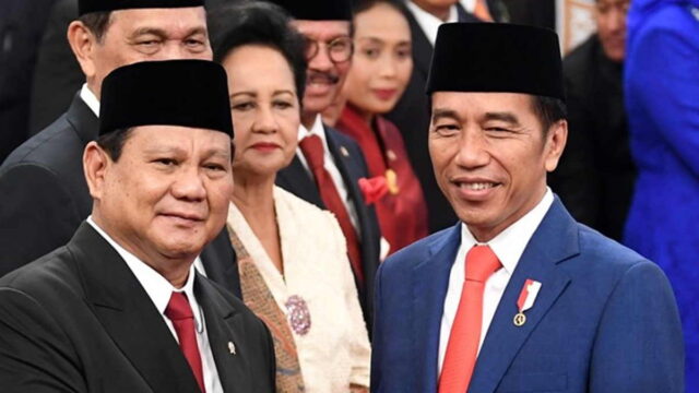 PDIP-Tegaskan-Jokowi-Tak-Dukung-Prabowo-di-Pilpres-2024.jpg