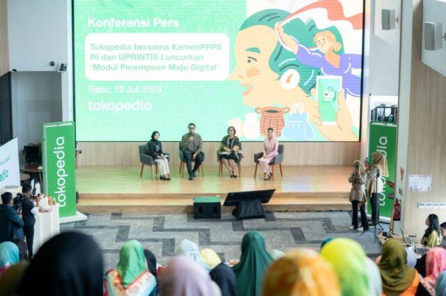 Tokopedia-5-Modul-Perempuan-Maju-Digital_800x533.jpg