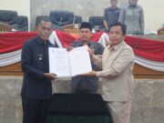 Sidang Paripurna DPRD Subang, Tetapkan Tiga Raperda Hasil Fasilitasi Gubernur Jawa Barat Sidang Paripurna DPRD Subang, Tetapkan Tiga Raperda Hasil Fasilitasi Gubernur Jawa Barat