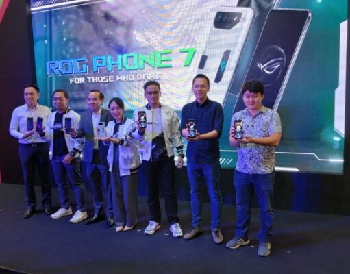 Ini Dia Harga Dan Spesifikasi ASUS ROG Phone 7 Series rog7_01_copy_800x450.jpg