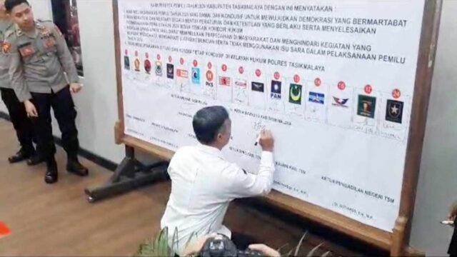 Gegedug-Parpol-di-Kabupaten-Tasikmalaya-Ikrarkan-Pemilu-Damai.jpg