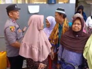 Krisis Air Bersih di Garut Meluas, Warga Pelosok Harus Pikul Air dari Sumur Masjid Krisis-Air-Bersih-di-Garut.jpg
