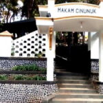 Makam-Keramat-Cinunuk-Garut.jpg