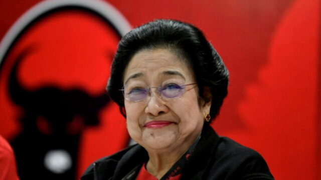 Megawati-Sebut-PDIP-Tetap-Tenang-Hadapi-Koalisi-Pendukung-Prabowo.jpg