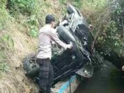 Mobil Masuk Jurang di Garut, 7 Penumpang Luka-luka Mobil-Masuk-Jurang-di-Garut.jpg