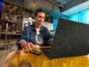 ASUS Vivobook S 15 OLED BAPE Edition: Laptop Stylish dan Powerful untuk Pecinta Streetwear image003-3.jpg