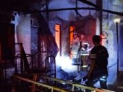 Sebuah Rumah dan Kios di Raksabaya Ciamis Hangus Terbakar Kebakaran-Rumah.jpg