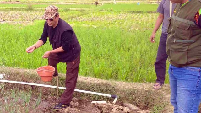 Ketua-DPRD-Ciamis-Beri-Edukasi-Petani-Bawang-di-Desa-Sindangrasa-Banjaranyar.jpg