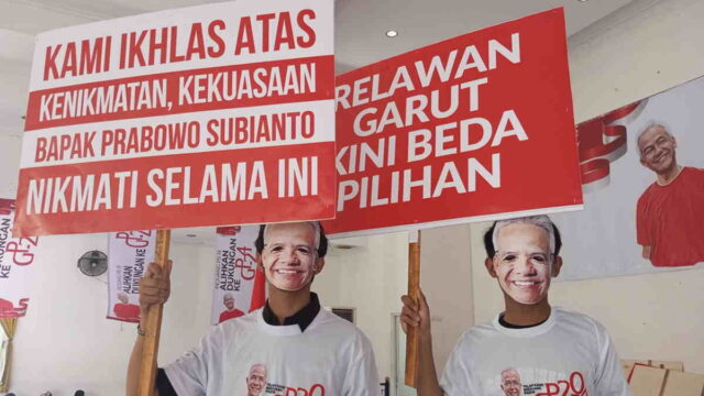 Relawan-Prabowo-di-Garut-Cabut-Dukungan-Beralih-ke-Ganjar.jpg