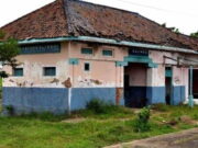 Stasiun Angker di Indonesia Ini Punya Aura Magis yang Sulit Dijelaskan, Siap Uji Nyali? Stasiun-Kaliwedi-stasiun-angker-di-Indonesia.jpg