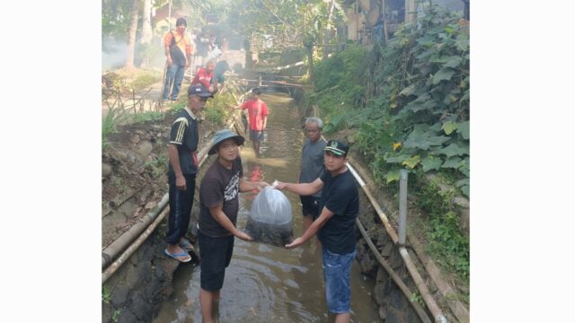 Warga-Tanjungmanggu-Ciamis.jpg