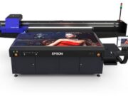 Perkenalkan Printer Flatbed UV Pertama SureColor SC-V7000 image007_copy_800x477.jpg