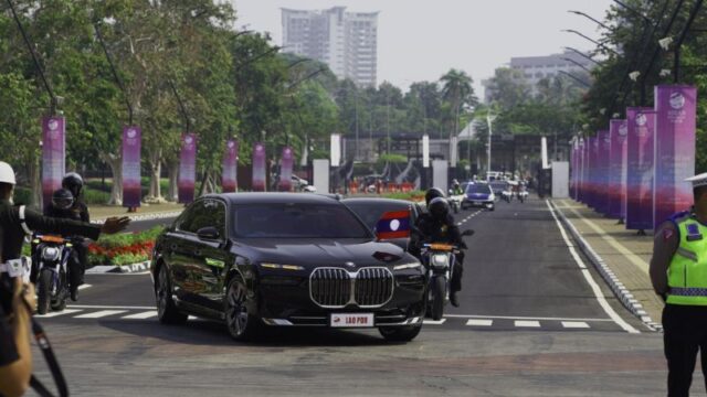 rockomotif-bmw-i7-ktt-asean-2023.jpg