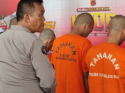 4 Bersaudara di Tasikmalaya Kompak Curi Kabel Optik, Aksinya Terekam CCTV Empat-bersaudara-pelaku-pencurian-kabel-optik-di-Tasikmalaya.jpg