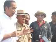 Kunker ke Subang, Presiden RI Tinjau Panen Raya Padi di Ciasem
