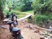 Sulit Diakses Kendaraan, Warga di Pangandaran Berjibaku Bikin Jalan Usaha Tani Jalan-Usaha-Tani.jpg