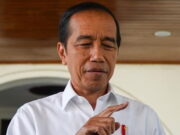 Jokowi Sebut Indonesia Butuh Pemimpin Berani dan Bernyali Tinggi Jokowi-Sebut-Indonesia-Butuh-Pemimpin-Berani-dan-Bernyali-Tinggi.jpg