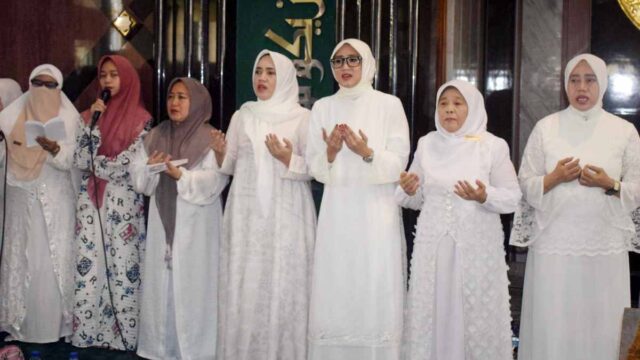 Lismayanti-Sebut-Rina-Saadah-Memperhatikan-Muslimat-NU-Ciamis.jpg